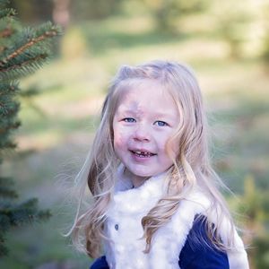 Meet your Posher, Caitlin